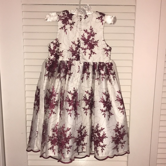 American Princess Dress - Picture 2 of 5